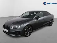 Begagnad Audi A4 Black Edition 2023 Grå Sedan