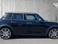 Used Mini Cooper Exclusive 134 HP (98 kW) 2022 Black Hatchback