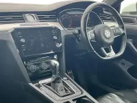 Used VW Arteon R-line 190 HP (139 kW) 2019 White Hatchback