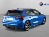 Used Ford Focus ST-Line 125 HP (91 kW) 2024 Blue Hatchback