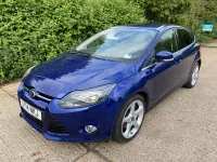 Używany Ford Focus Titanium 2014 Niebieski Kombi