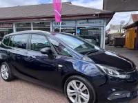 Used Vauxhall Zafira Tourer SRi 140 HP (102 kW) 2017 MPV
