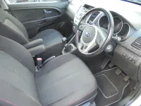 Used Kia Venga 90 HP (66 kW) 2015 Silver Hatchback