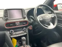 Używany Hyundai Kona Premium 177 KM (130 kW) 2019 Pomarańczowy SUV