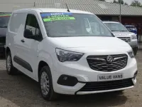 Used Vauxhall Combo Sportive 100 HP (73 kW) 2022 White MPV