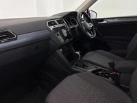 Used VW Tiguan Life 150 HP (110 kW) 2022 Red SUV