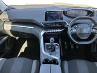 Used Peugeot 5008 Active Premium 130 HP (95 kW) 2022 Grey SUV