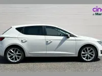 Used Seat Leon FR 123 HP (90 kW) 2017 White Hatchback