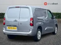 Second-hand Vauxhall Combo S 100 CP (73 kW) 2023 Gri Monovolum