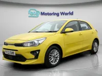 Used Kia Rio 101 HP (74 kW) 2022 Yellow Hatchback