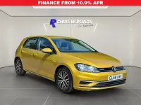 Used VW Golf VII SE 130 HP (95 kW) 2018 Yellow Hatchback