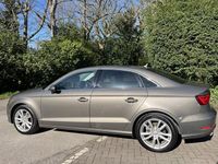 Begagnad Audi A3 Sport 2015 Grå Sedan