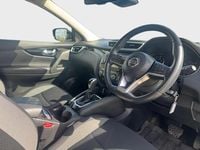 Used Nissan Qashqai Acenta Premium 160 HP (117 kW) 2020 White SUV