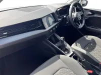Used Audi A1 Sportback Sport 148 HP (108 kW) 2019 White Hatchback