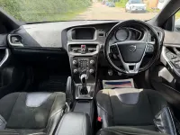 Used Volvo V40 R-Design 152 HP (111 kW) 2016 White Hatchback