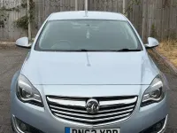 Used Vauxhall Insignia Design Edition 163 HP (119 kW) 2013 Silver Hatchback