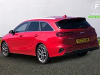 Usado Kia Ceed 2023 Vermelho Citadino