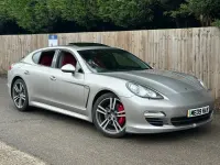 Usado Porsche Panamera 250 HP (183 kW) 2012 Prateado Citadino