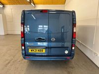 used Nissan NV300 2.0 dCi 170ps H1 Tekna Van