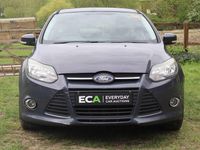 Used Ford Focus Zetec 125 HP (91 kW) 2012 Grey Hatchback