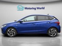 Used Hyundai i20 Premium 100 HP (73 kW) 2023 Blue Hatchback