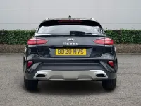 Usado Kia XCeed 140 CV (102 kW) 2020 Negro SUV