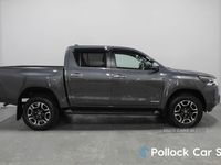 used Toyota HiLux INVINCIBLE 2.8 AUTO 208BHP 3.5T