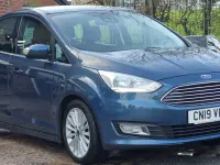 Usado Ford C-MAX Titanium 120 HP (88 kW) 2019 Azul Monovolume