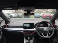 Nuevo Seat Arona FR 115 CV (84 kW) 2026 Rojo SUV