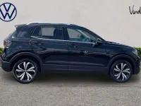 Usado VW T-Cross Style 116 HP (85 kW) 2025 Preto SUV