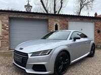 Usado Audi TT Black Edition 230 CV (169 kW) 2017 Plateado Coupe