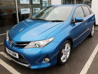 Used Toyota Auris Multidrive S 2014 Blue Hatchback