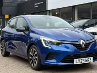 Gebraucht Renault Clio V Evolution 90 PS (66 kW) 2023 Blau Kleinwagen