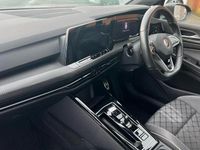 Second-hand VW Golf VIII R-line 150 CP (110 kW) 2022 Gri