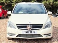 Begagnad Mercedes B180 2012 Vit Minibuss