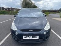 Begagnad Ford S-MAX Titanium 220 HK (161 kW) 2008 Grå Minibuss