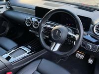 Gebraucht Mercedes CLA220 AMG Line Premium Plus 190 PS (139 kW) 2024 Schwarz Limousine