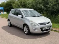Used Hyundai i20 Comfort 2011 Silver Hatchback
