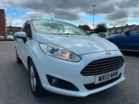 Used Ford Fiesta Zetec 82 HP (60 kW) 2013 White Hatchback