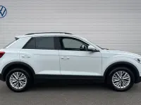 Used VW T-Roc Life 110 HP (80 kW) 2023 White SUV