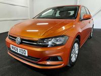 Used VW Polo SE 65 HP (47 kW) 2018 Orange Hatchback