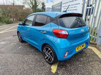 Used Hyundai i10 Premium 67 HP (49 kW) 2023 Turquoise Hatchback