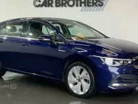 Second-hand VW Golf VII Style 115 CP (84 kW) 2020 Albastru Hatchback