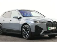 Usado BMW iX M Sport 379 kW (516 CV) 2023 Gris SUV