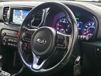 Used Kia Sportage 136 HP (100 kW) 2016 White SUV