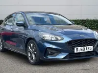 Used Ford Focus ST-Line 125 HP (91 kW) 2019 Blue Hatchback