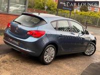 Used Vauxhall Astra 2014 Blue Hatchback