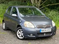 Used Toyota Yaris 2004 Blue Hatchback