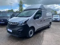 Used Vauxhall Vivaro 125 HP (91 kW) 2018 Silver MPV