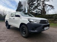 Used Toyota HiLux Active 150 HP (110 kW) 2020 White Pickup